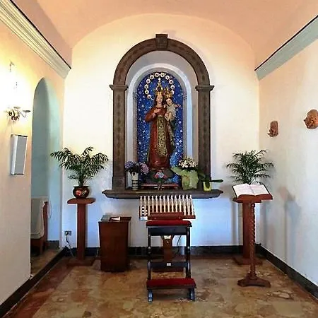 Panorama Apartment *
