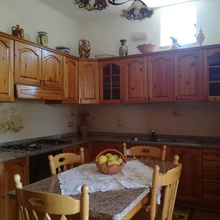 Panorama Apartment *
